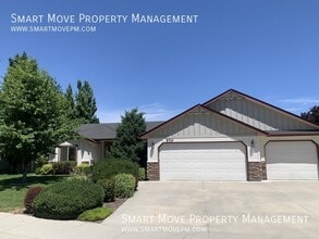 Building Photo - 570 W Anton Dr