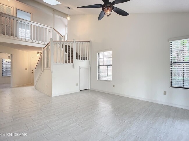 Building Photo - 340 Brown Pelican Dr