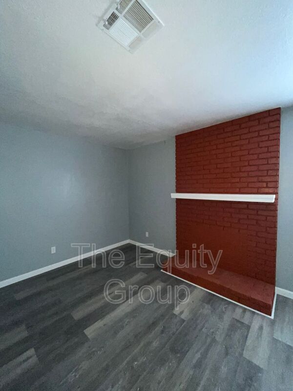 Foto del edificio - 3427 S Woodland St
