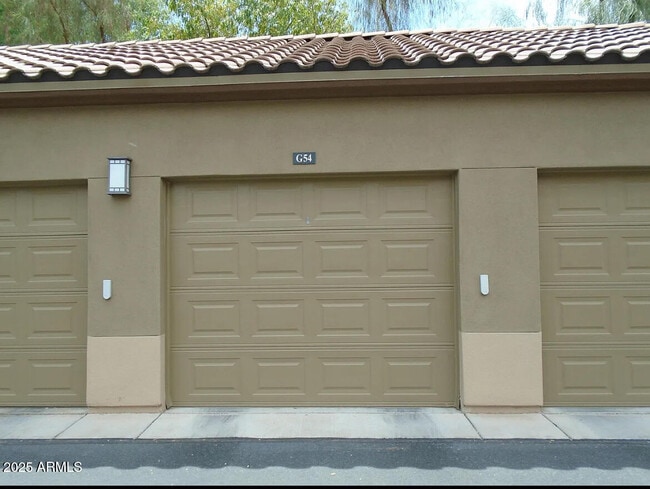 Building Photo - 7027 N Scottsdale Rd