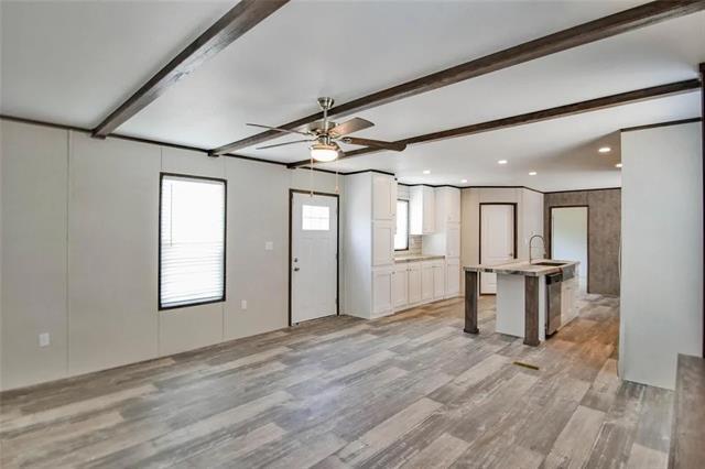 Foto del edificio - 6533 Ridgecrest Dr