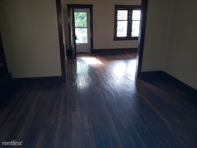 Building Photo - 3464 W 95th St
