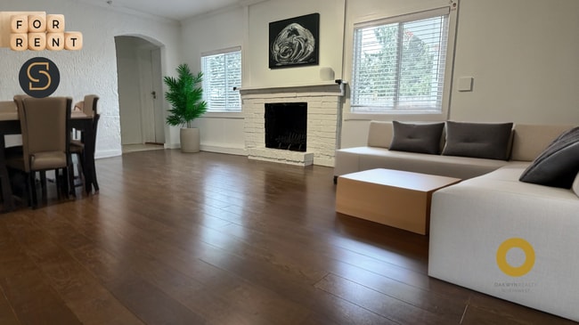 Photo du bâtiment - 449 St. Davids Av