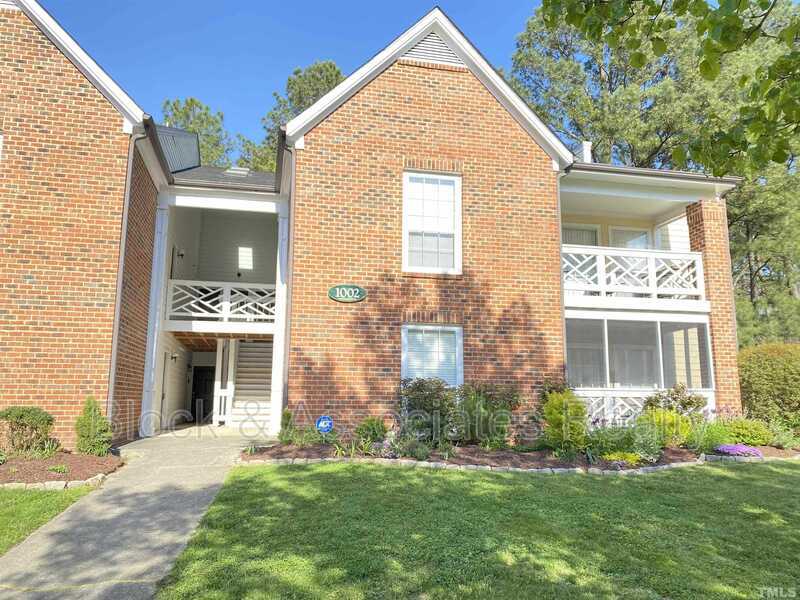 1002 Kingswood Dr Unit D, Chapel Hill, NC 27517 Condo for Rent in Chapel Hill, NC