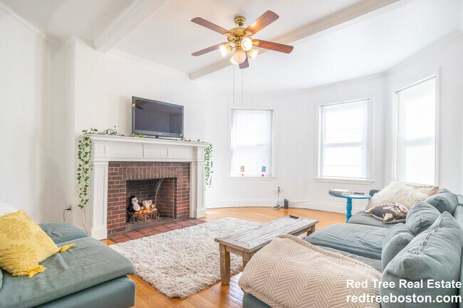 Foto del edificio - 163 Coolidge St