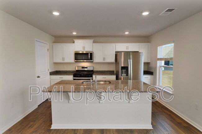 Foto del edificio - 3125 Hickory Rdg Trl