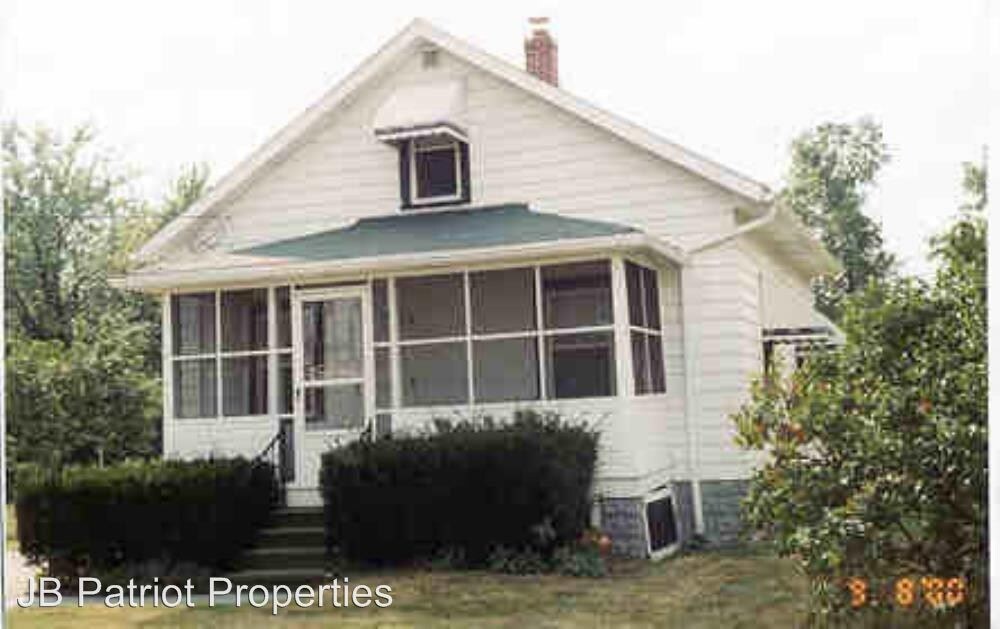 Primary Photo - 2 br, 1.5 bath House - 5000 Ridgeland Avenue