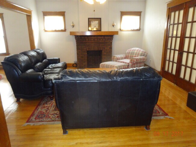 Foto del edificio - 179 Niagara Falls Blvd