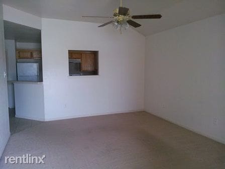 Building Photo - 1408 Nicholas Cir