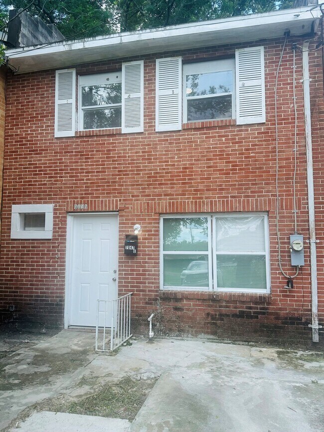Foto del edificio - 7047 Ken Knight Dr E
