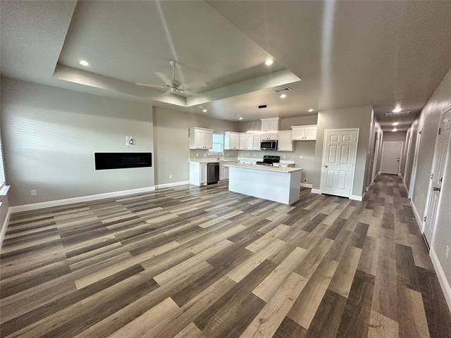 Building Photo - 805 Sayle St