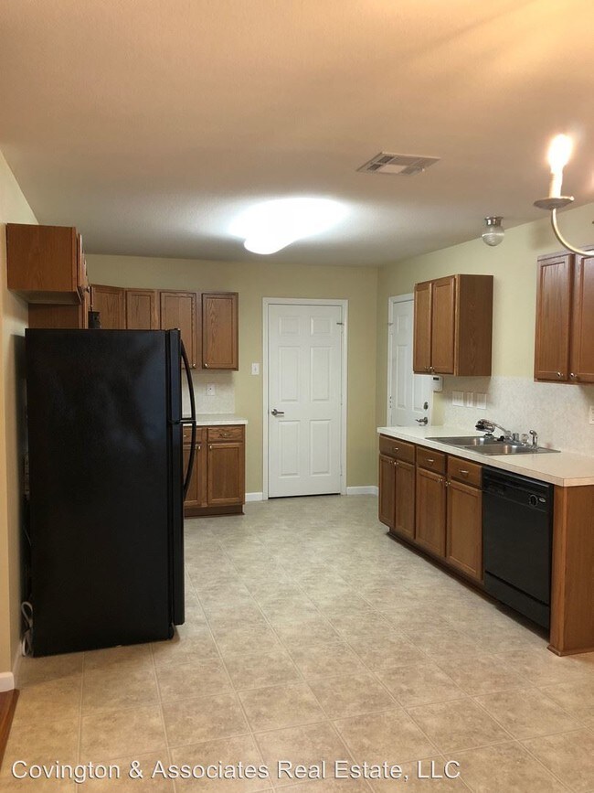 Building Photo - 3 br, 2 bath House - 26358 Poplar Glen