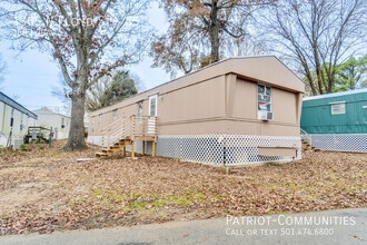 Building Photo - 1305 N Floyd St