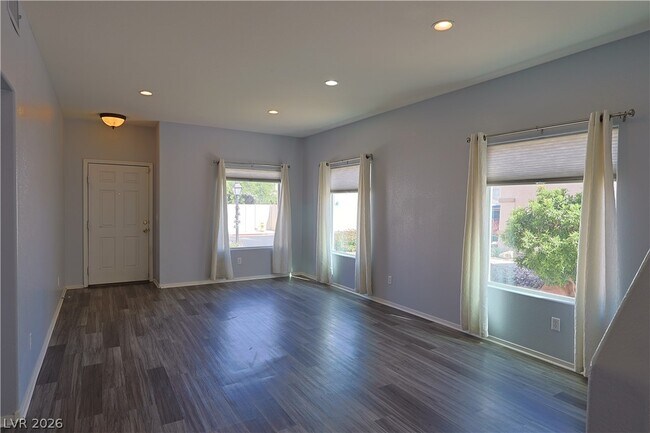 Building Photo - 6113 Crystal Talon St
