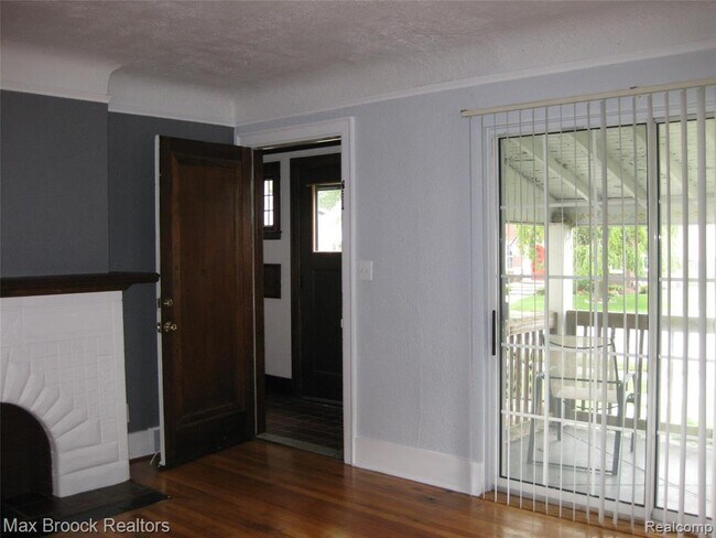 Foto del edificio - 1265 Franklin Rd