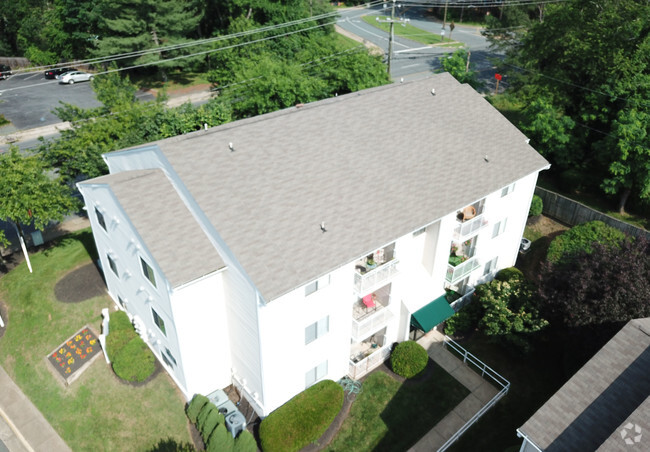 Aerial Photo - Arbor Crest Apartments