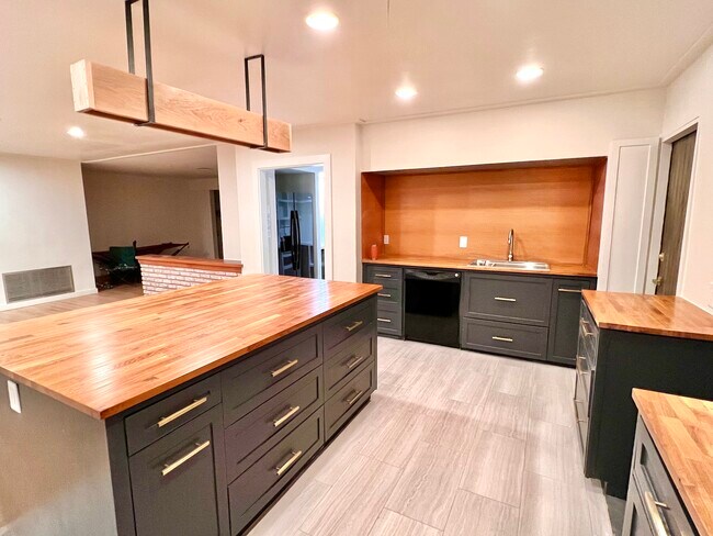 Foto del edificio - 118 Shannon Lee St