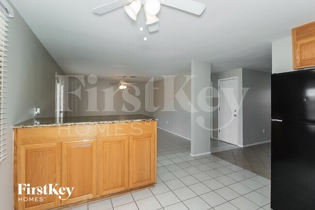 Foto del edificio - 13633 N 20th Ln