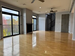 Building Photo - 950 Dorchester Ave Building Photo - 950 Dorchester Ave