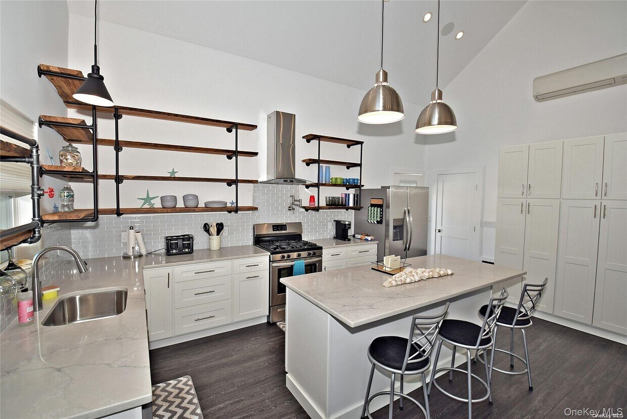 Foto principal - 68 Daytona St