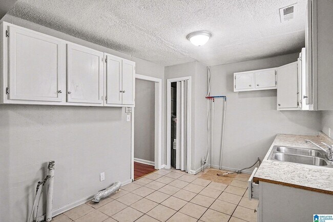 Foto del edificio - 1872 Princeton Ct SW