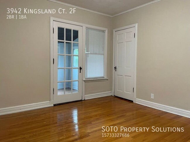 Building Photo - **section 8 accepted**Charming 2-bedroom, ...