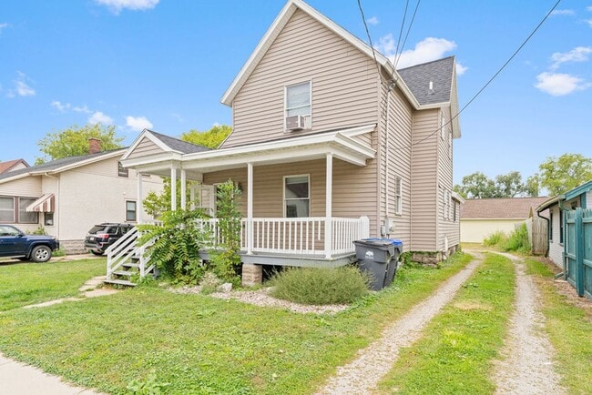 Foto del edificio - 114 Center St