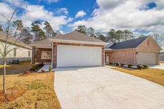 Building Photo - 13410 Teton Dr