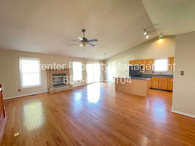 Building Photo - COMING SOON - Lovely Ranch in Stone Meadows with Fenced Backyard