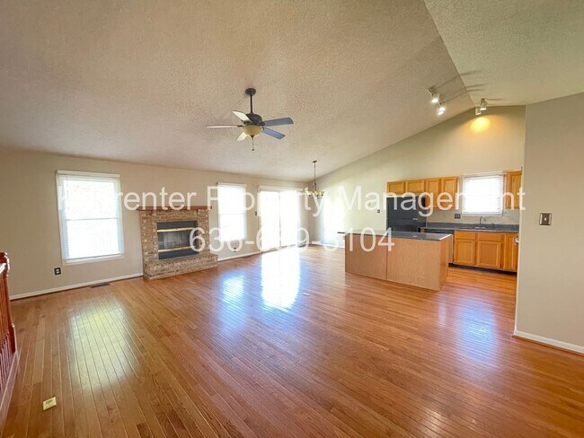 Foto del edificio - COMING SOON - Lovely Ranch in Stone Meadows with Fenced Backyard