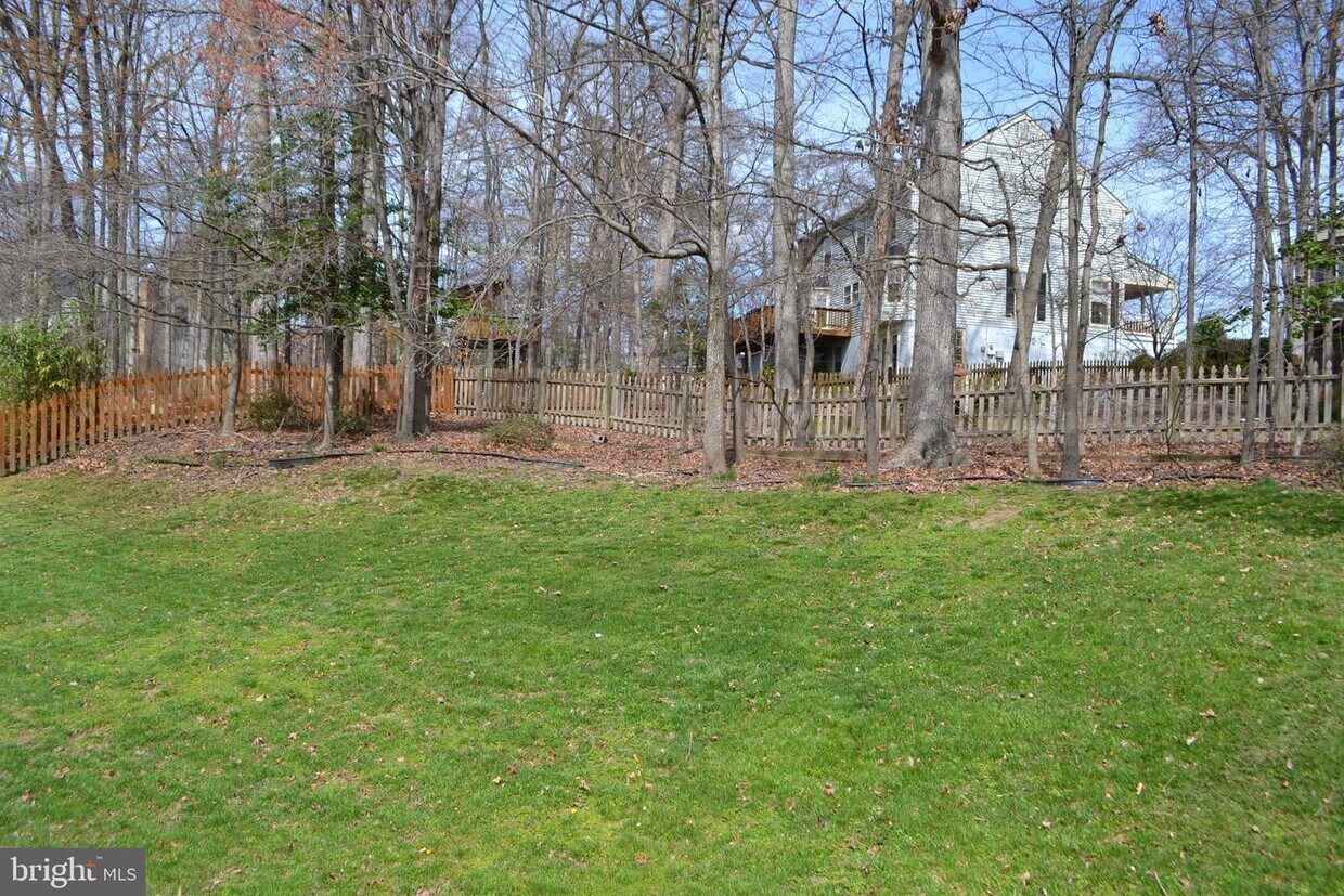 Primary Photo - 12912 Valleywood Dr