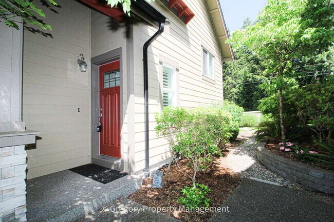 Foto del edificio - 13824 N Creek Dr