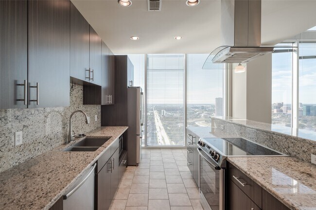 Foto del edificio - 5927 Almeda Rd