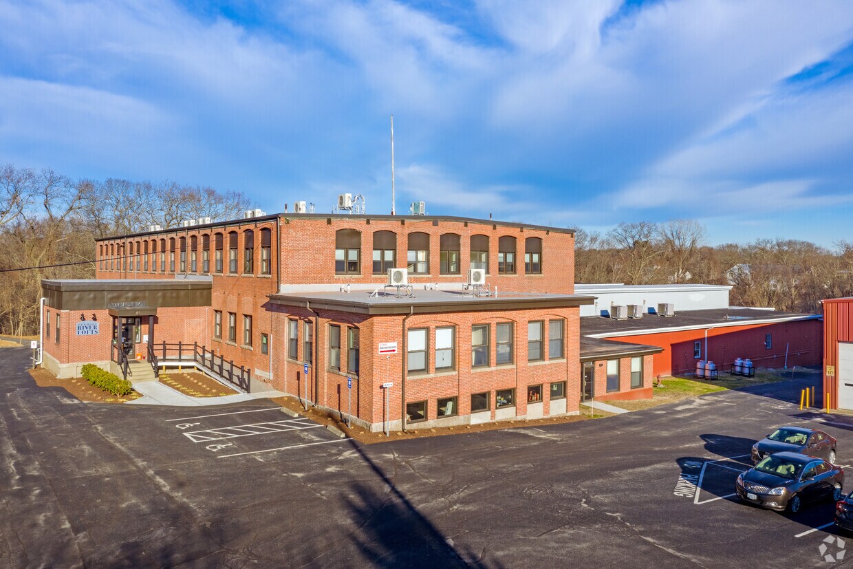 Primary Photo - 1110 Central Ave