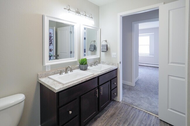 Foto del edificio - 3235 Mill Creek Dr