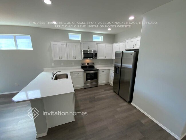 Foto del edificio - 8967 Campus Meadows Loop NE