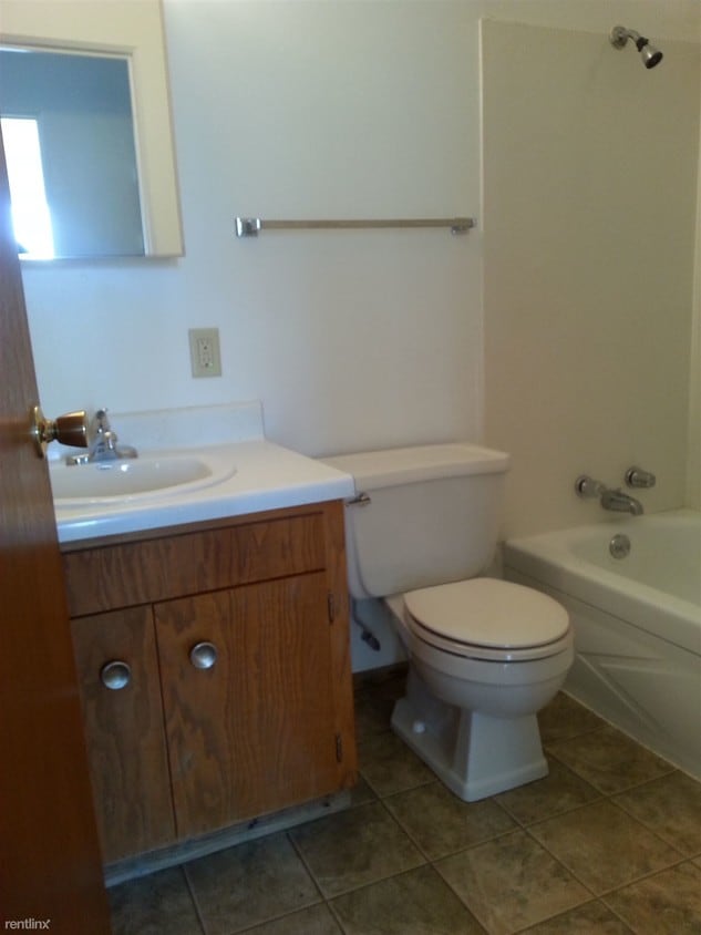 2 br, 1 bath - 1510 6th Ave SW - 2 br, 1 bath  - 1510 6th Ave SW