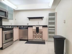 Primary Photo - 2 br, 3 bath Condo - 16300 Golf Club Rd