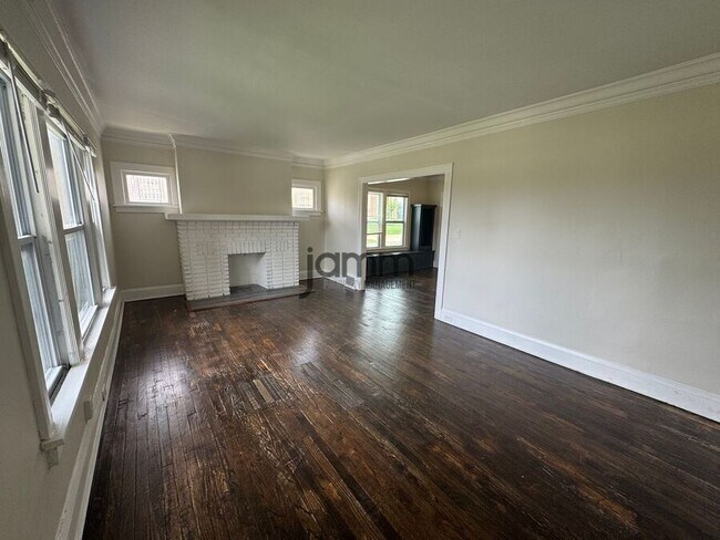 Foto del edificio - 3241 Kildare Rd