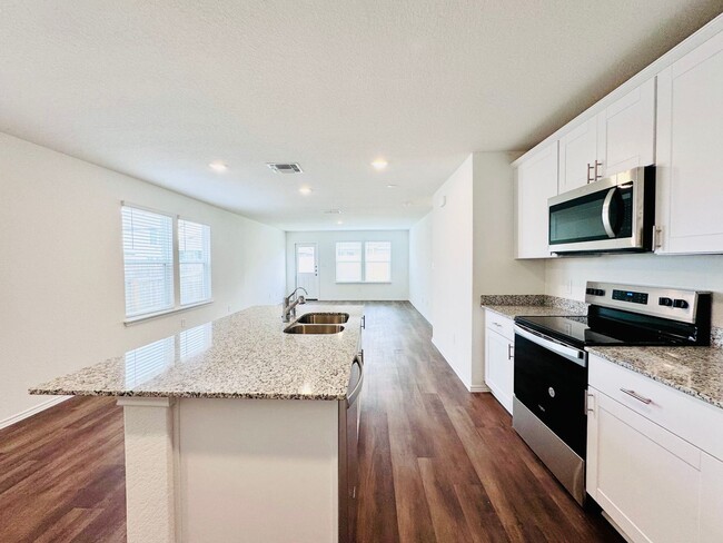 Building Photo - 4089 Lily Glade Ln