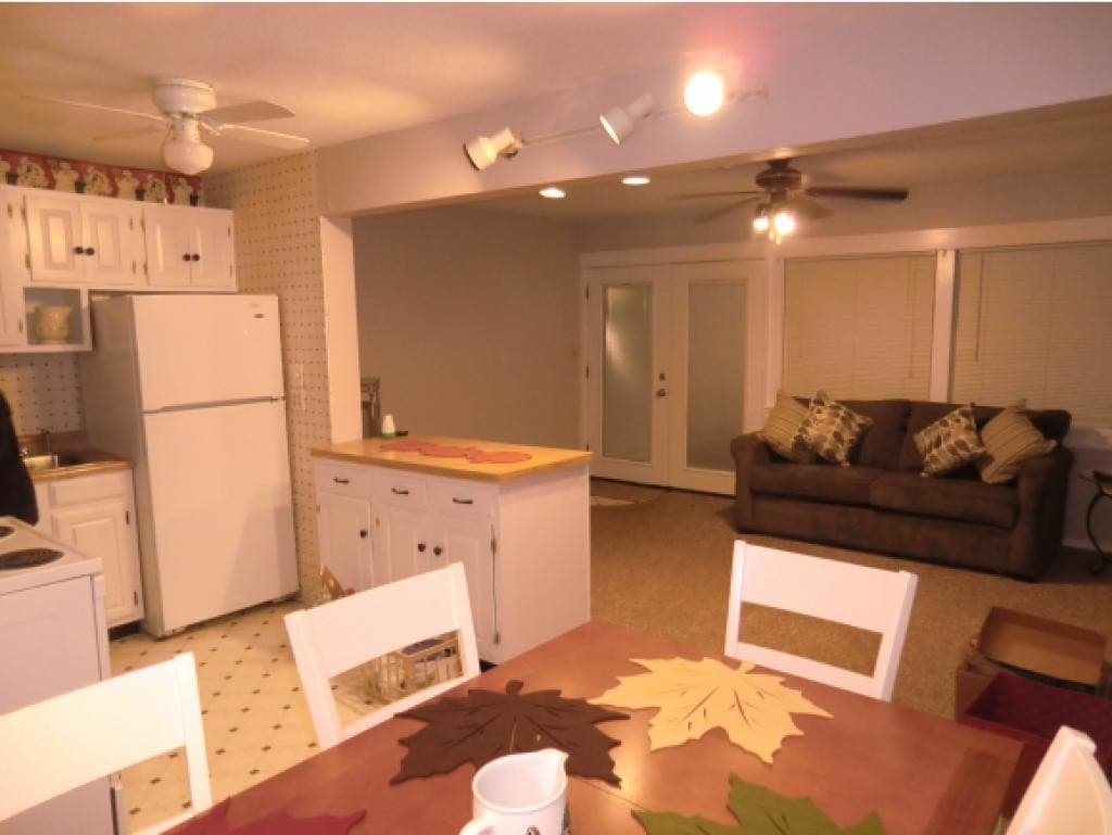 Primary Photo - 615 Ocean Blvd