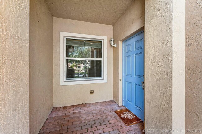 Foto del edificio - 2896 Hidden Hills Rd