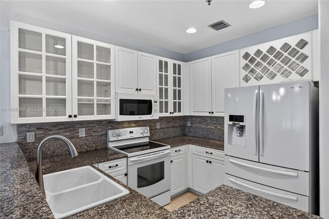 Foto del edificio - 4645 SW 75th Way