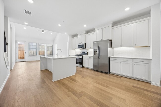 Photo - 3547 Pierce Ln Townhome