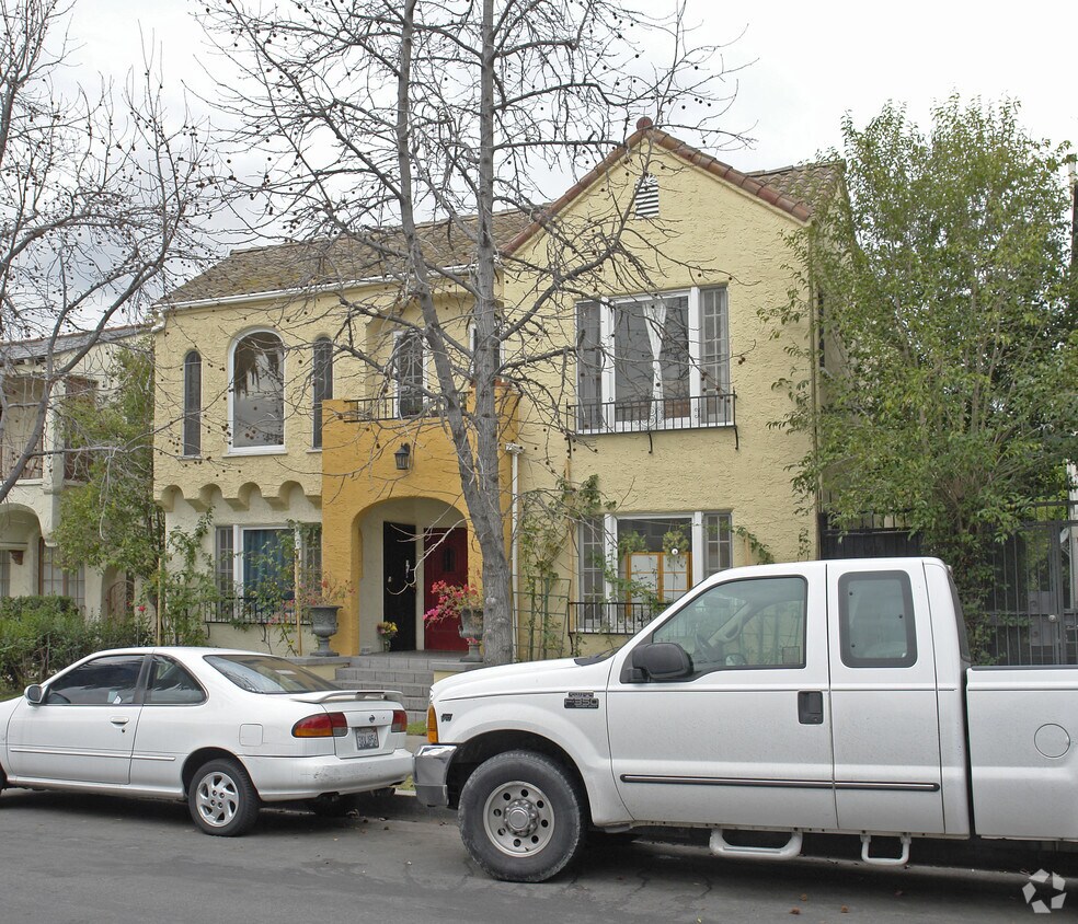 Foto del edificio - 439 N Orange Grove Ave