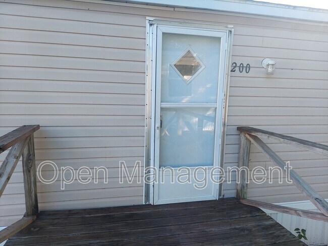 Foto del edificio - 7534 US-60