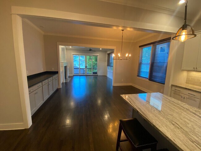 Foto del edificio - Prime East End Rental Home