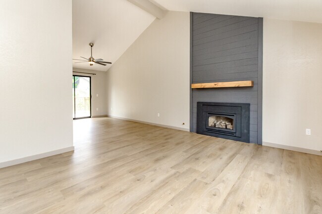 Building Photo - 3331 SW 334th St