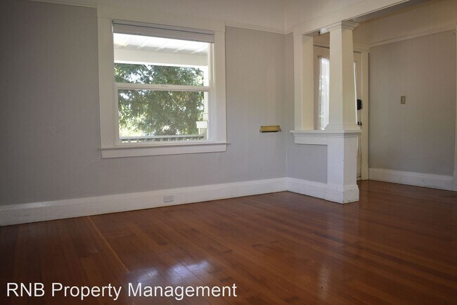 Building Photo - 4 br, 3 bath House - 818 38th Street