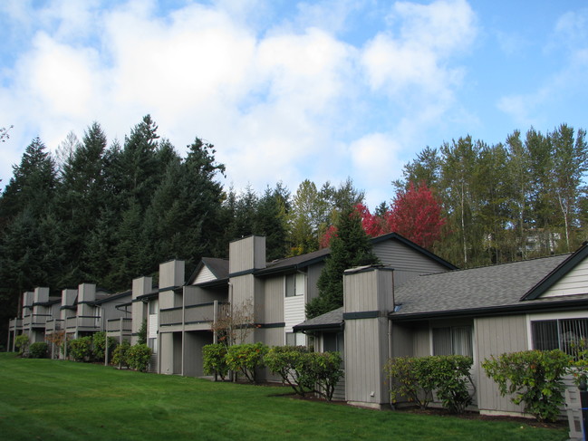 Building Photo - Hunters Glen Apartments